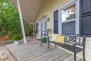 139 NE 39th St, Oak Island, NC 28465 - Photo 5