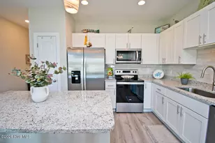 139 Pasture Ln, Swansboro, NC 28584 - Photo 17