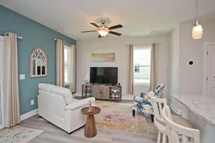 139 Pasture Ln, Swansboro, NC 28584 - Photo 7