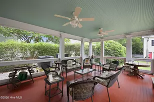 612 Craven St, New Bern, NC 28560 - Photo 5