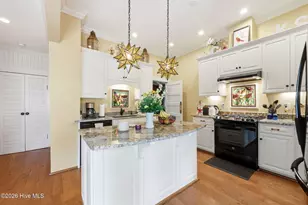 612 Craven St, New Bern, NC 28560 - Photo 17
