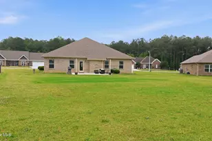 305 S Merganser Dr, Pikeville, NC 27863 - Photo 41