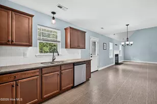 107 Pegasus Pl N, Jacksonville, NC 28540 - Photo 17