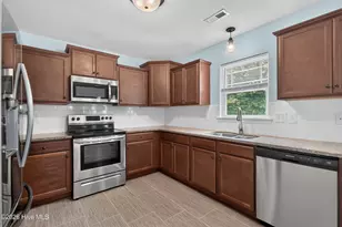 107 Pegasus Pl N, Jacksonville, NC 28540 - Photo 3