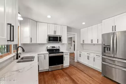 5130 Chalk Street, Morehead City, NC 28557 - Photo 9
