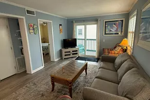 1404 Canal Dr, Carolina Beach, NC 28428 - Photo 9