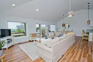 101 Shipwreck Ln E, Emerald Isle, NC 28594 - Photo 5