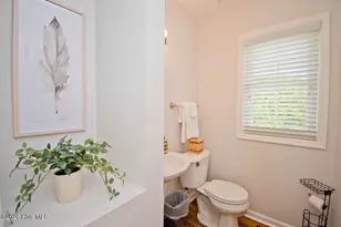 101 Shipwreck Ln E, Emerald Isle, NC 28594 - Photo 15