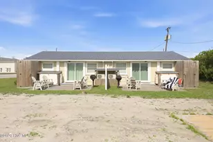 100 E Bogue Sound Dr, Atlantic Beach, NC 28512 - Photo 31