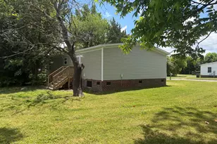 211 Tyson St, Winterville, NC 28590 - Photo 5