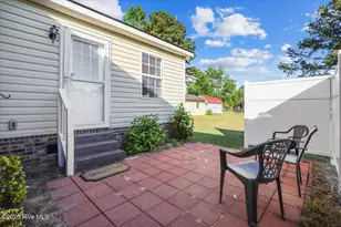 101 Waters Cir, Goldsboro, NC 27534 - Photo 11