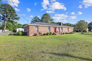 101 Waters Cir, Goldsboro, NC 27534 - Photo 3