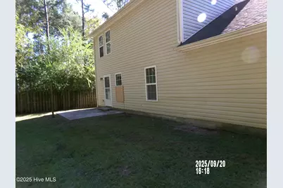 624 Walnut Drive, Jacksonville, NC 28540 - Photo 3