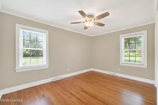 326 Wheat St, Kinston, NC 28504 - Photo 17