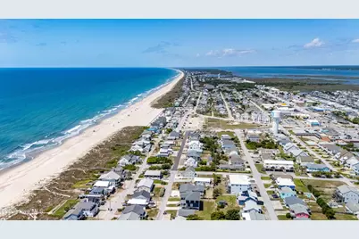 207 E Terminal Boulevard, Atlantic Beach, NC 28512 - Photo 59