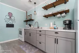207 E Terminal Blvd, Atlantic Beach, NC 28512 - Photo 13