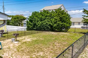 207 E Terminal Blvd, Atlantic Beach, NC 28512 - Photo 33