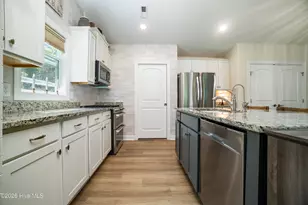 91 Osprey Watch Ln E, Oriental, NC 28571 - Photo 15