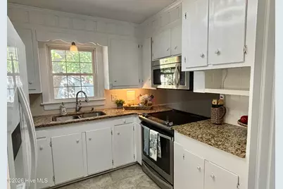 2104 Charles Boulevard, Greenville, NC 27858 - Photo 7