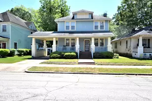 417 Nash St, Rocky Mount, NC 27804 - Photo 1
