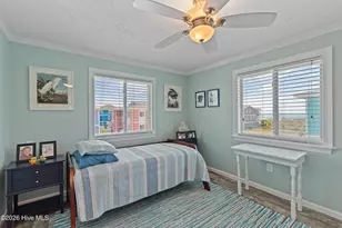 1068 Ocean Blvd W, Holden Beach, NC 28462 - Photo 23