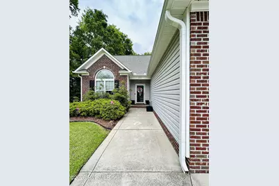 304 Weatherford Drive, Jacksonville, NC 28540 - Photo 3