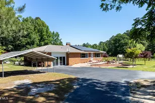 207 Cicero Beatty Rd, Raeford, NC 28376 - Photo 5