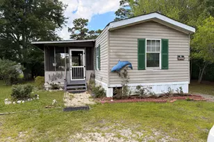 121 S Smith St, Holly Ridge, NC 28445 - Photo 1