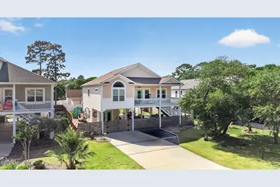 131 NE 15th Street, Oak Island, NC 28465 - Photo 7