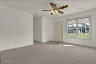 174 Ashbury Park Ln, Richlands, NC 28574 - Photo 5