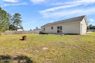 174 Ashbury Park Ln, Richlands, NC 28574 - Photo 23