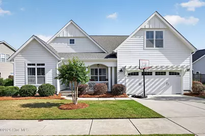 5646 Claremont Court, Wilmington, NC 28409 - Photo 1