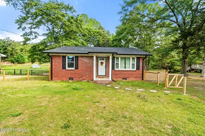 128 Parker Street, Rockingham, NC 28379 - Photo 3