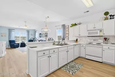 7505 Moorhen Lane SW 54 #F, Sunset Beach, NC 28468 - Photo 13