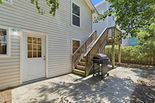 313 Greenville Ave, Carolina Beach, NC 28428 - Photo 33