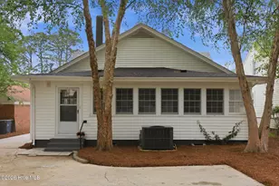 205 E 11th St, Washington, NC 27889 - Photo 5