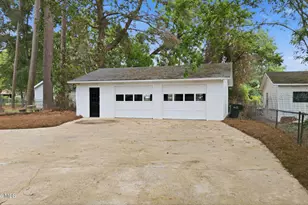 205 E 11th St, Washington, NC 27889 - Photo 7