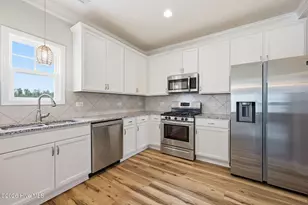 370 Holly Grove Dr, Winterville, NC 28590 - Photo 9