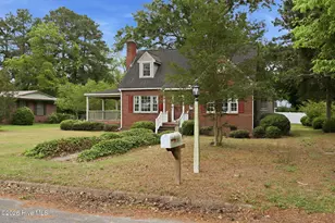 205 W Purvis St, Robersonville, NC 27871 - Photo 7