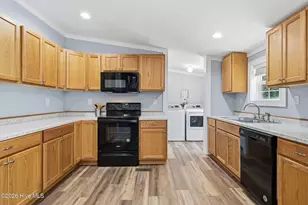 217 Woodside Dr, Hampstead, NC 28443 - Photo 21