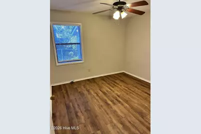 138 Village Court, Jacksonville, NC 28546 - Photo 9