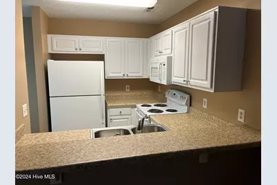 5146 Lamppost Circle, Wilmington, NC 28403 - Photo 7