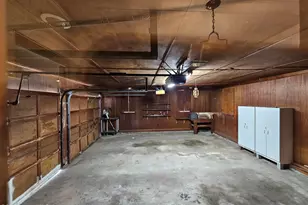 605 W Cutchin St, Clinton, NC 28328 - Photo 35