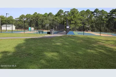 530 Kennedy Circle, Southport, NC 28461 - Photo 9