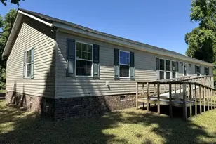 345 Nc 55 Hwy W, New Bern, NC 28562 - Photo 1