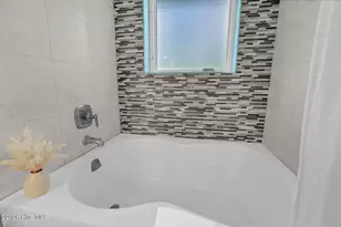 8207 Mainsail Ln, Wilmington, NC 28412 - Photo 25