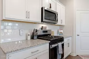 2005 Minnette Cir, New Bern, NC 28562 - Photo 7