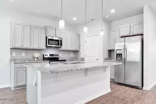 203 J Belton Ct, Sneads Ferry, NC 28460 - Photo 9
