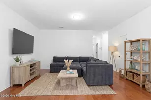 6813 Hailsham Dr, Wilmington, NC 28412 - Photo 9