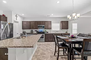 842 Tuscarora Trl, Jacksonville, NC 28546 - Photo 21